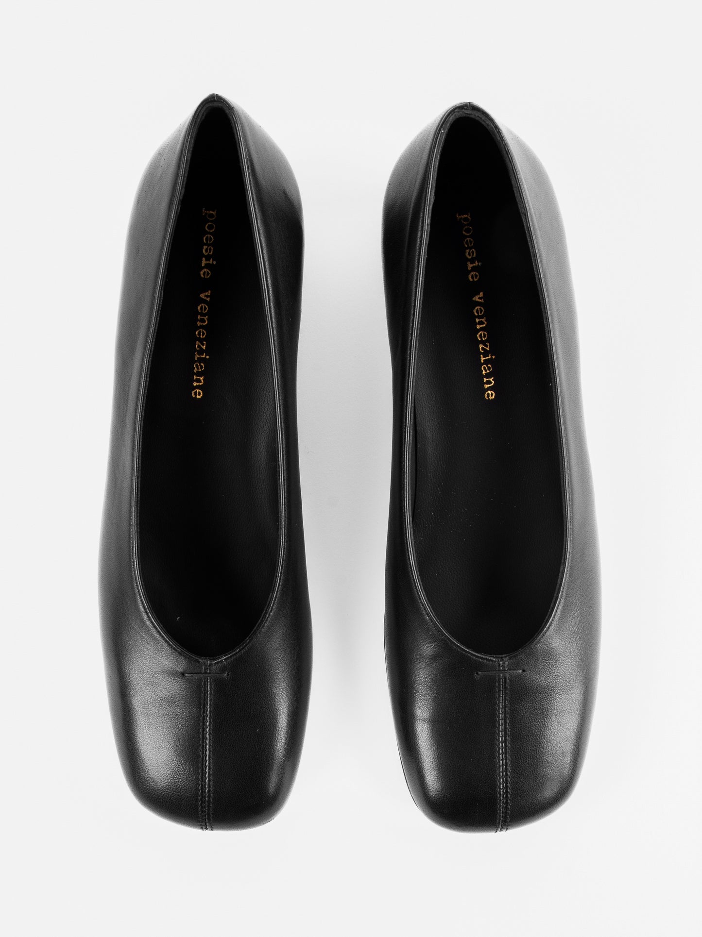 DB01 LOW HEEL