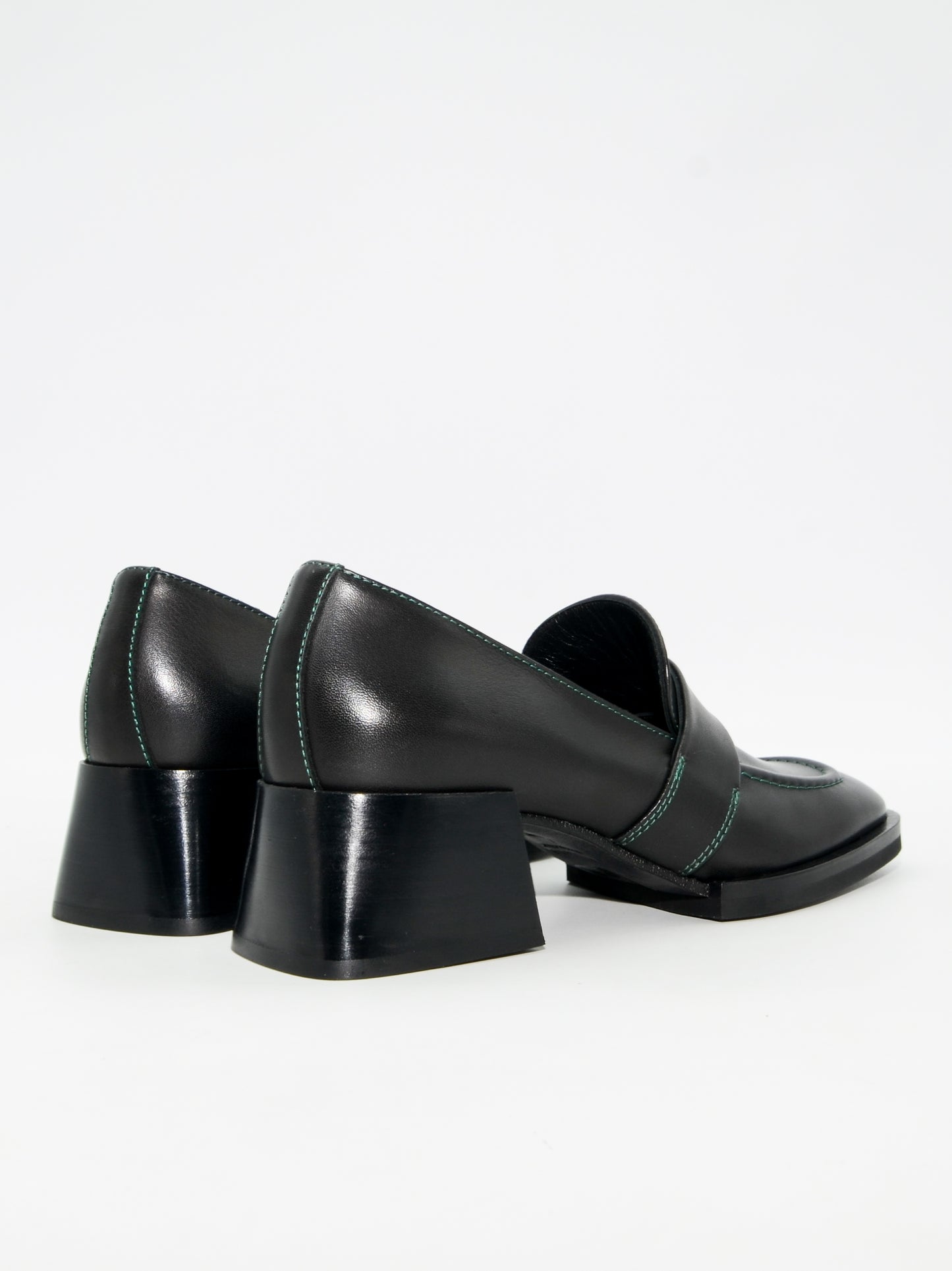 MISV06 SAV HEEL LOAFER