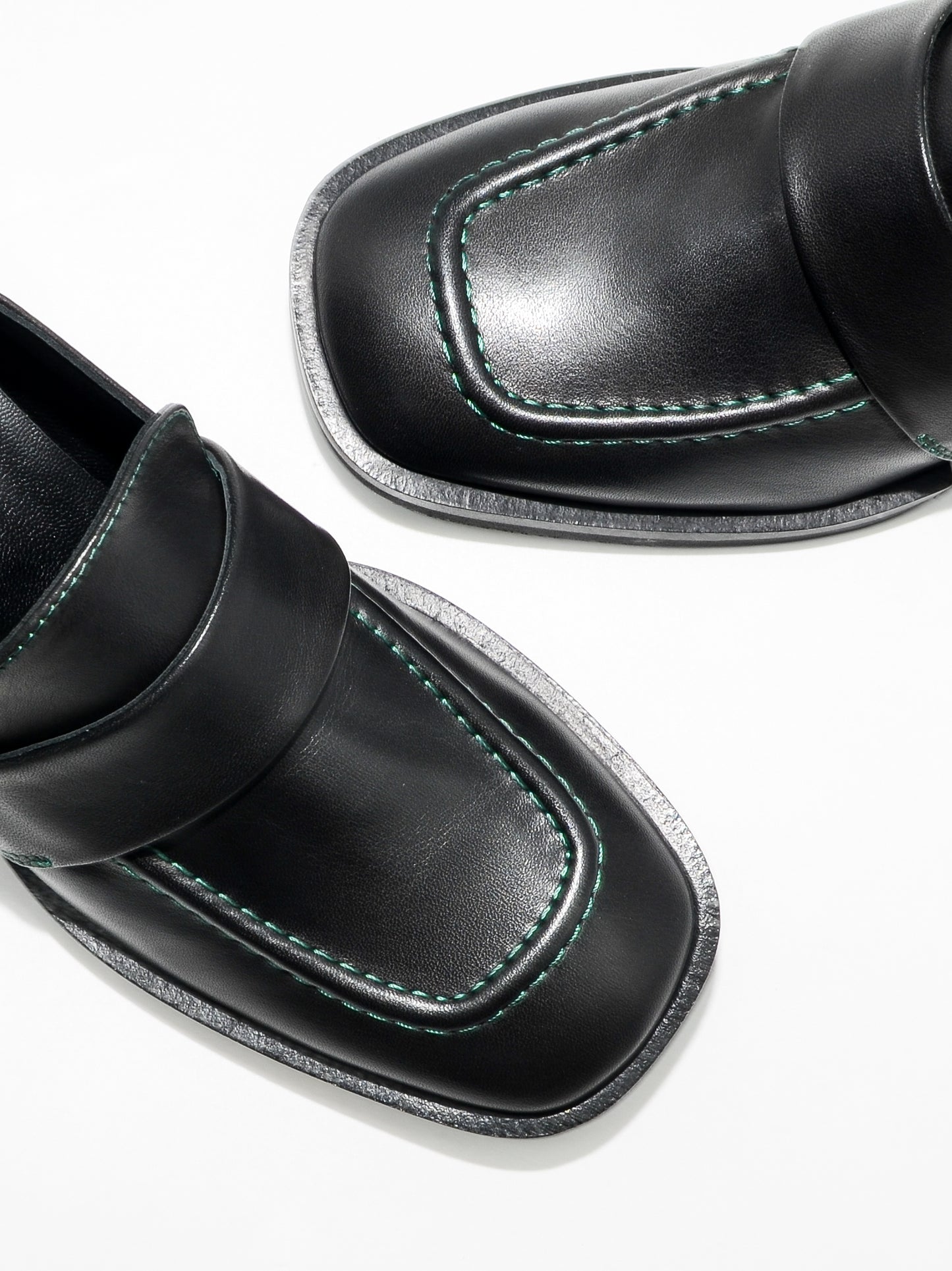 MISV06 SAV HEEL LOAFER