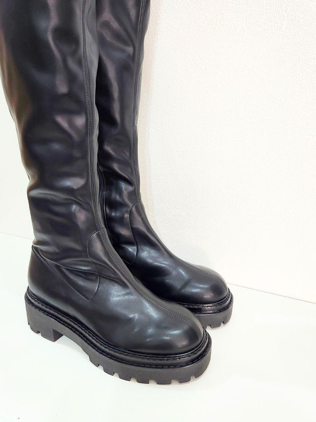 TY54  LONG BOOTS